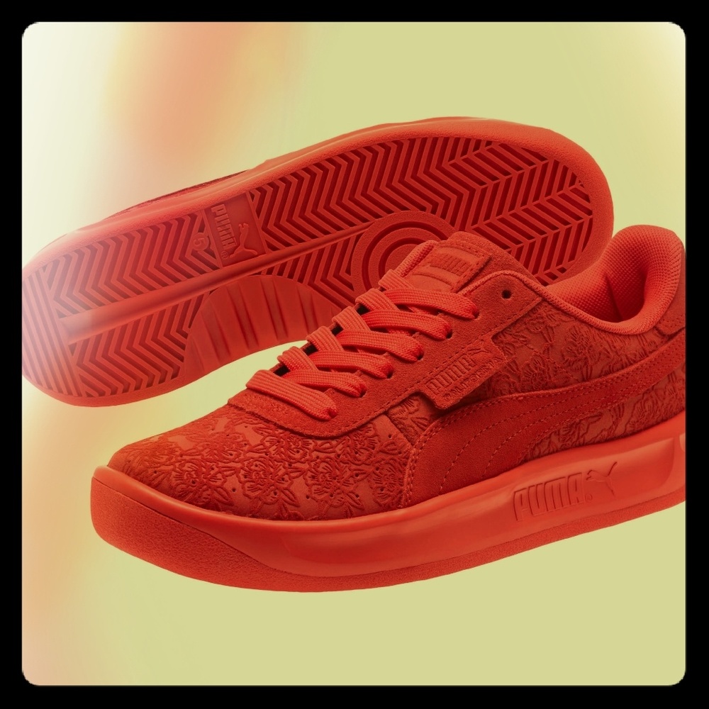 California Embossed Floral Sneakers